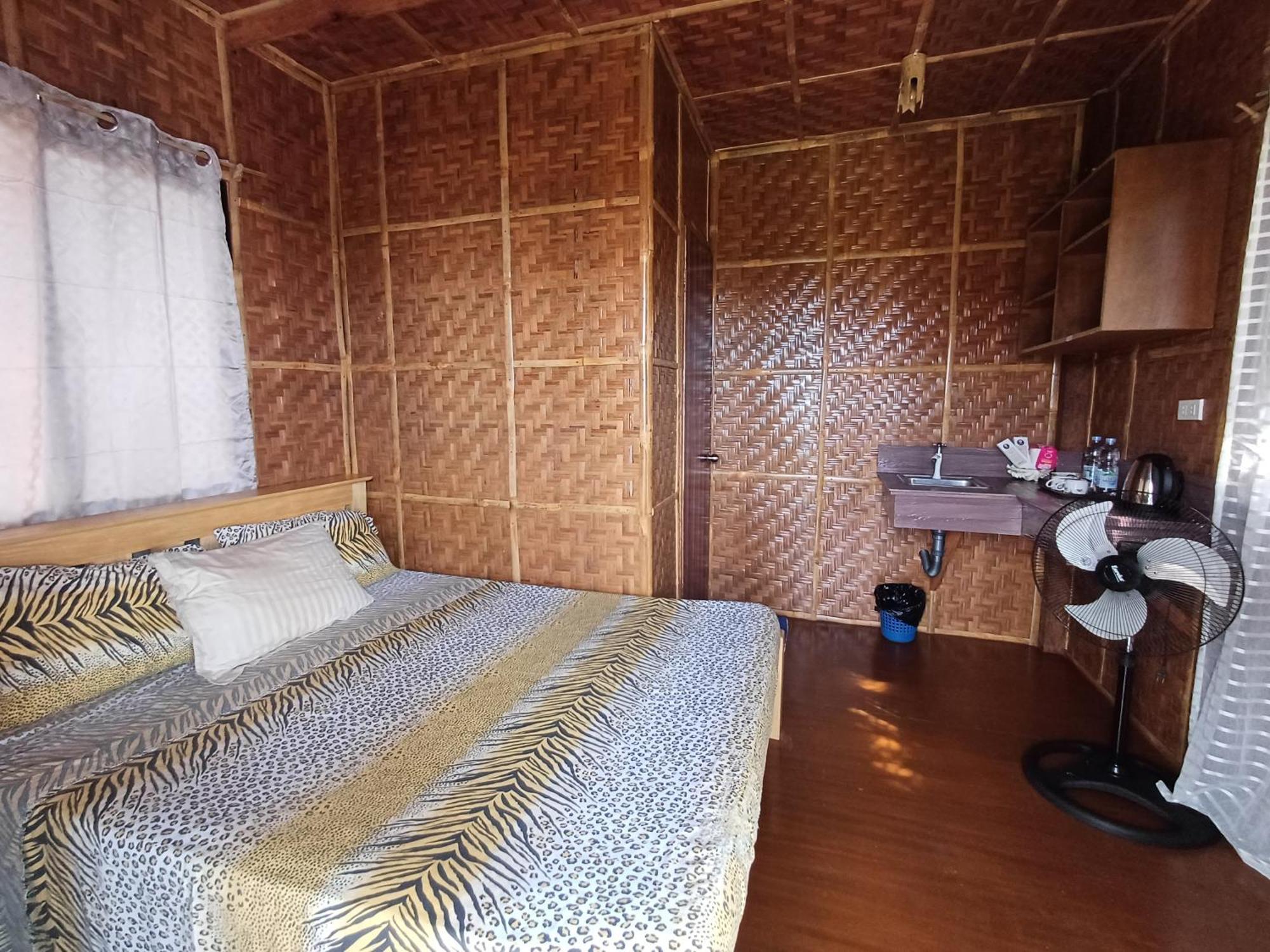 Guest house Almare Siquijor